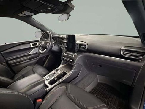 Used 2020 Ford Explorer ST w/ ST High-Performance Pack image 19