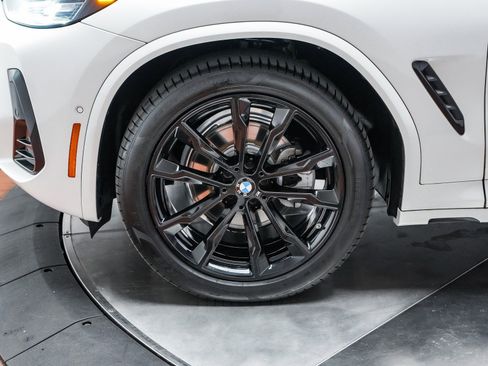 Certified 2023 BMW X4 xDrive30i w/ M Sport Package image 12