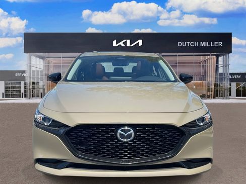 Used 2024 MAZDA MAZDA3 s image 2