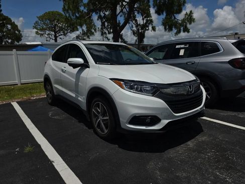 Used 2022 Honda HR-V EX-L image 1