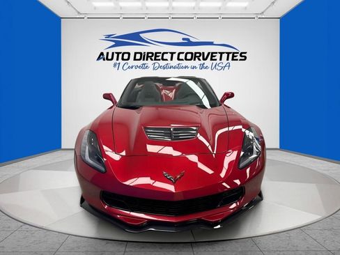 Used 2015 Chevrolet Corvette Z06 w/ 3LZ Preferred Equipment Group RWD image 2