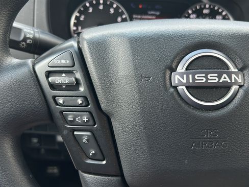Used 2025 Nissan Frontier SV RWD image 25