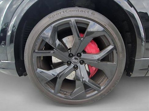 Used 2022 Audi RS Q8 w/ Black Optic Package image 25