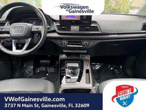 Used 2023 Audi Q5 2.0T Premium w/ Convenience Package AWD/4WD image 14