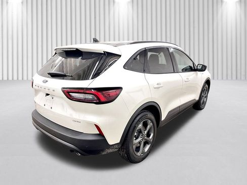 Used 2025 Ford Escape ST-Line w/ Tech Pack #1 image 5