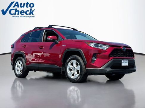 Used 2020 Toyota RAV4 XLE w/ Convenience Package AWD/4WD image 1