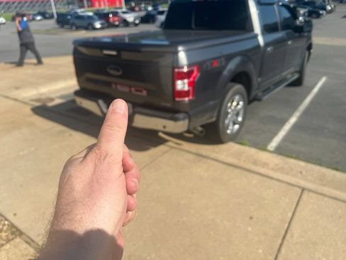 Used 2019 Ford F150 XLT w/ Equipment Group 302A Luxury AWD/4WD image 3