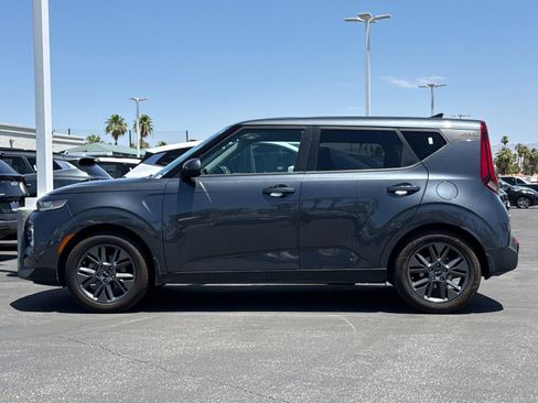 Used 2020 Kia Soul EX FWD image 6