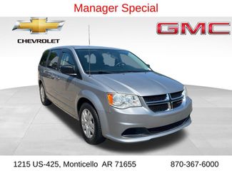 Used 2017 Dodge Grand Caravan SE w/ UConnect Hands-Free Group FWD 360° Tour