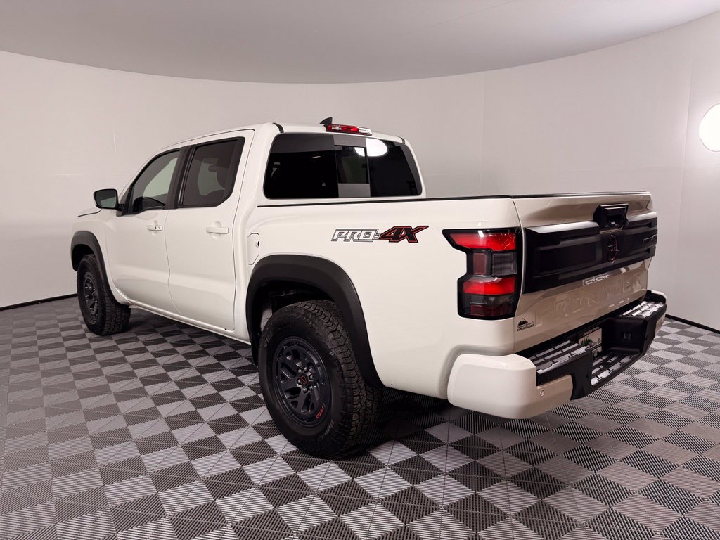 Used 2026 Nissan Frontier PRO-4X AWD/4WD image 10