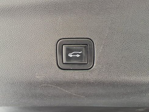Certified 2023 Chevrolet Tahoe RST w/ Luxury Package AWD/4WD image 33