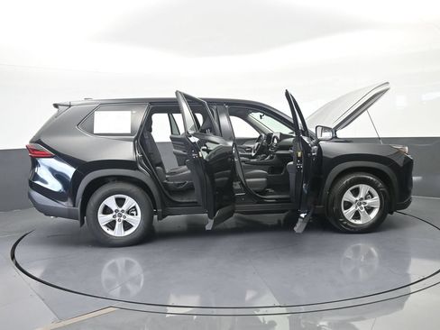 Used 2025 Toyota Grand Highlander FWD image 61