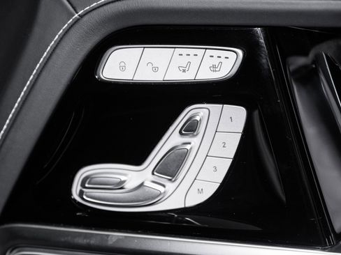Used 2025 Mercedes-Benz G 63 AMG 4MATIC image 55