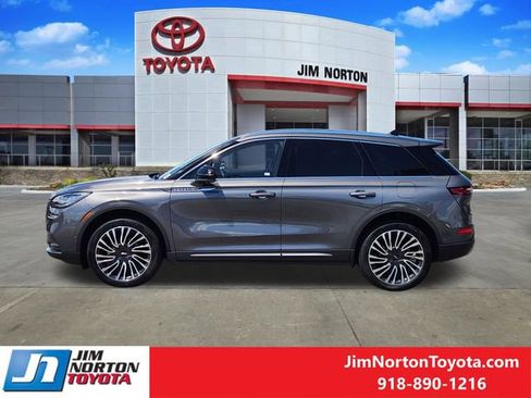 Used 2021 Lincoln Corsair Reserve w/ Equipment Group 201A FWD image 5