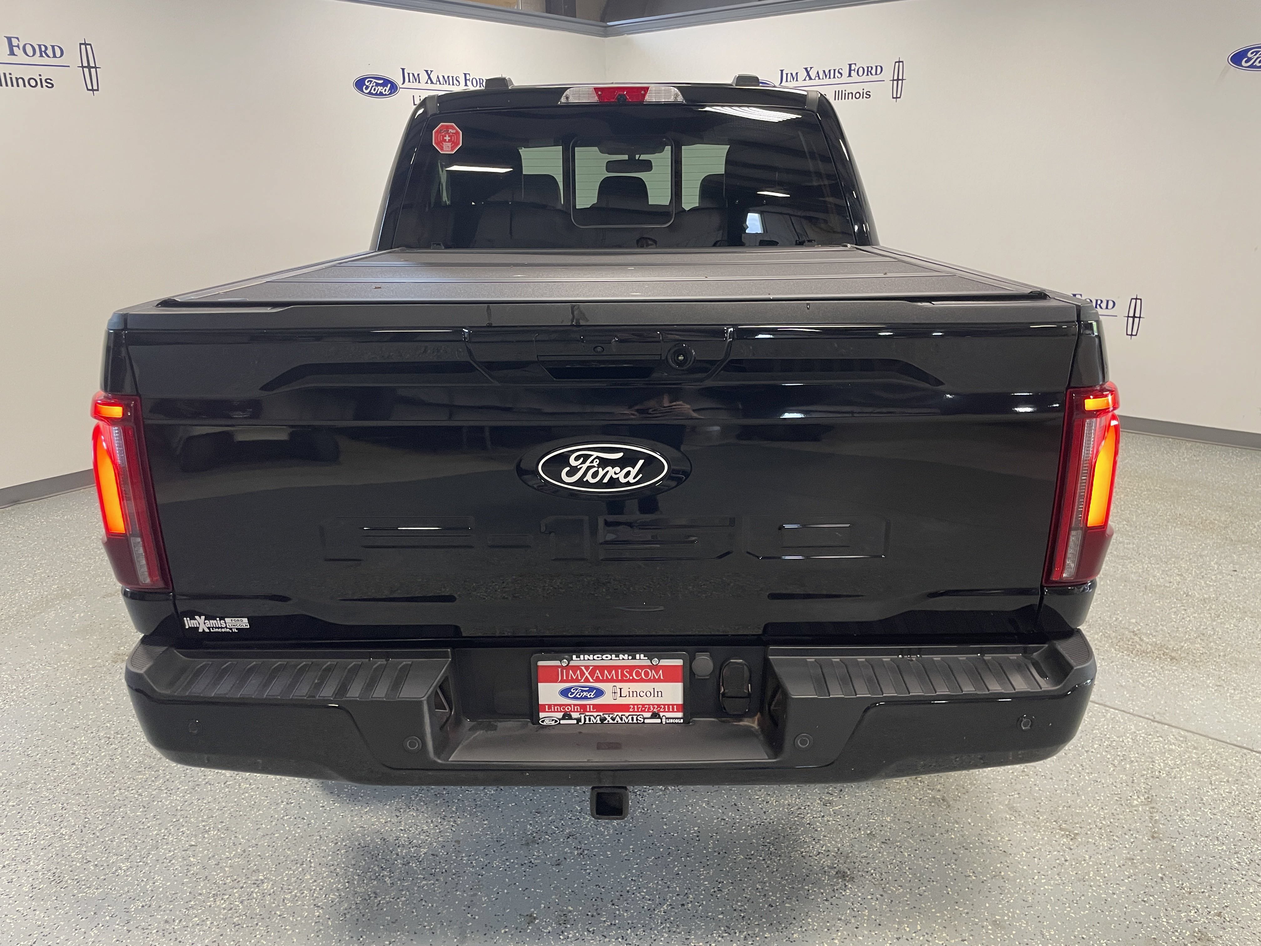 Used 2024 Ford F150 Platinum AWD/4WD image 5