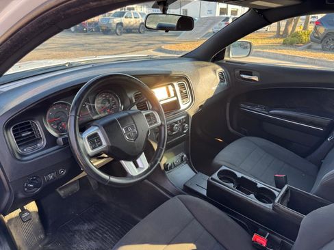 Used 2013 Dodge Charger Police w/ Street Appearance Group image 12