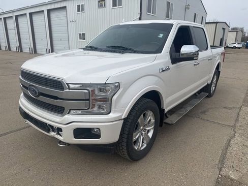 Used 2018 Ford F150 Platinum w/ Equipment Group 701A Luxury AWD/4WD image 5