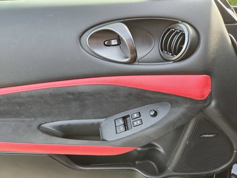 Certified 2025 Nissan Z Performance w/ Floor Mat Package RWD image 13