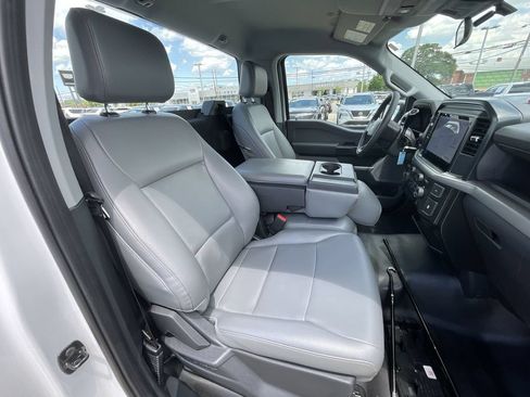 Used 2025 Ford F150 XL RWD image 24
