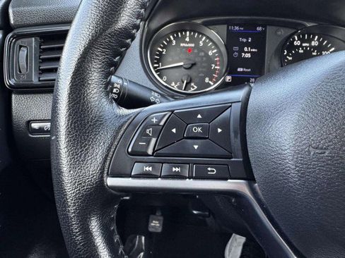 Used 2020 Nissan Rogue S w/ Special Edition Package image 25