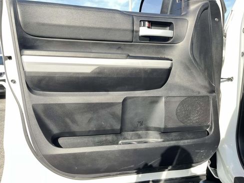 Used 2020 Toyota Tundra SR5 w/ SR5 Upgrade Package image 12