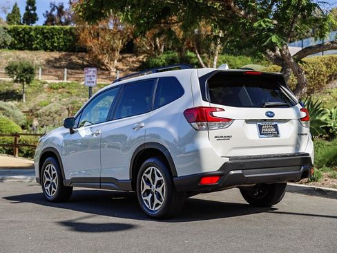 Used 2021 Subaru Forester Premium w/ Popular Package #1 AWD/4WD image 3