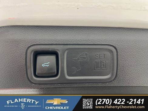Used 2024 Ford Expedition Max Limited image 21