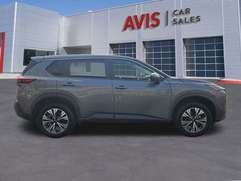 Used 2023 Nissan Rogue SV image 7