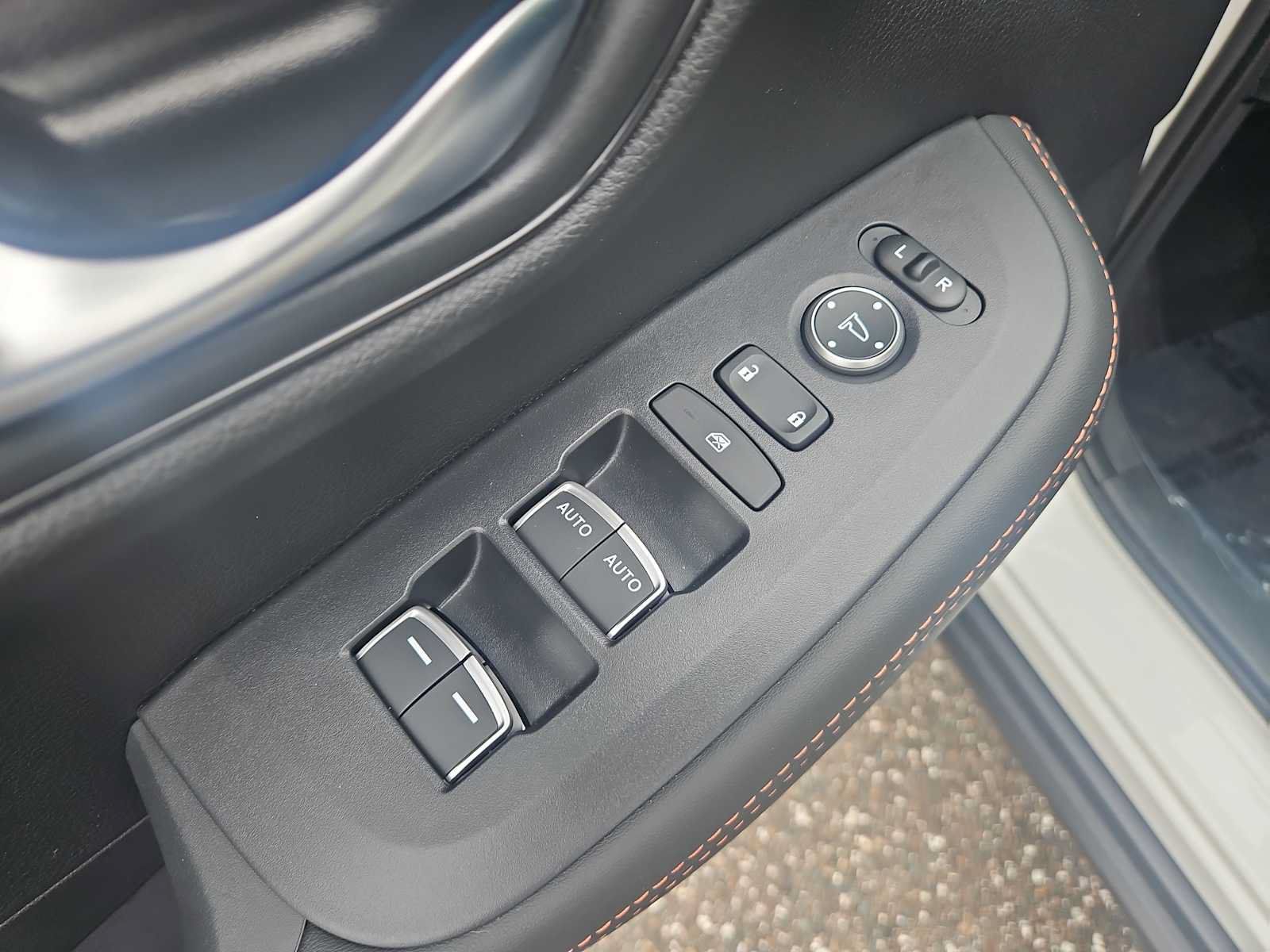 Certified 2026 Honda HR-V Sport image 15