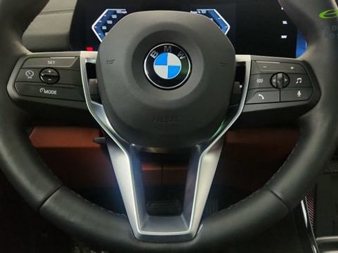 Used 2026 BMW X2 xDrive28i AWD/4WD image 43