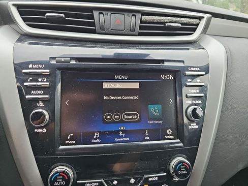 Used 2020 Nissan Murano S w/ Technology Package AWD/4WD image 17