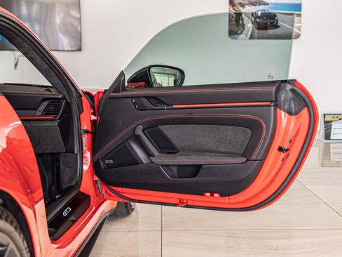 Used 2022 Porsche 911 GT3 RWD image 35