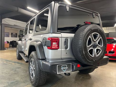 Used 2020 Jeep Wrangler Unlimited Sport S AWD/4WD image 8