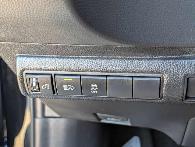 Certified 2026 Toyota Corolla SE w/ SE Premium Package FWD image 24