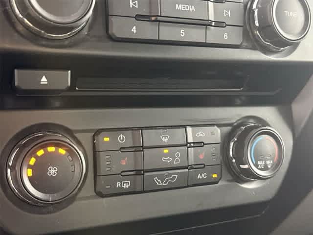 Used 2015 Ford F150 XLT w/ Equipment Group 302A Luxury AWD/4WD image 12