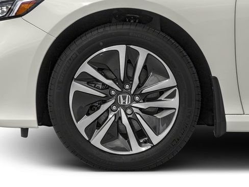 Used 2018 Honda Accord EX-L image 11