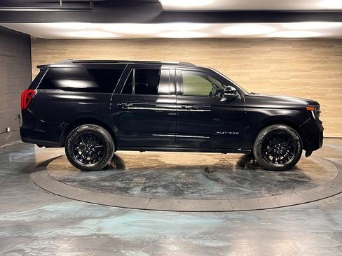 Used 2025 Ford Expedition Max Platinum image 35
