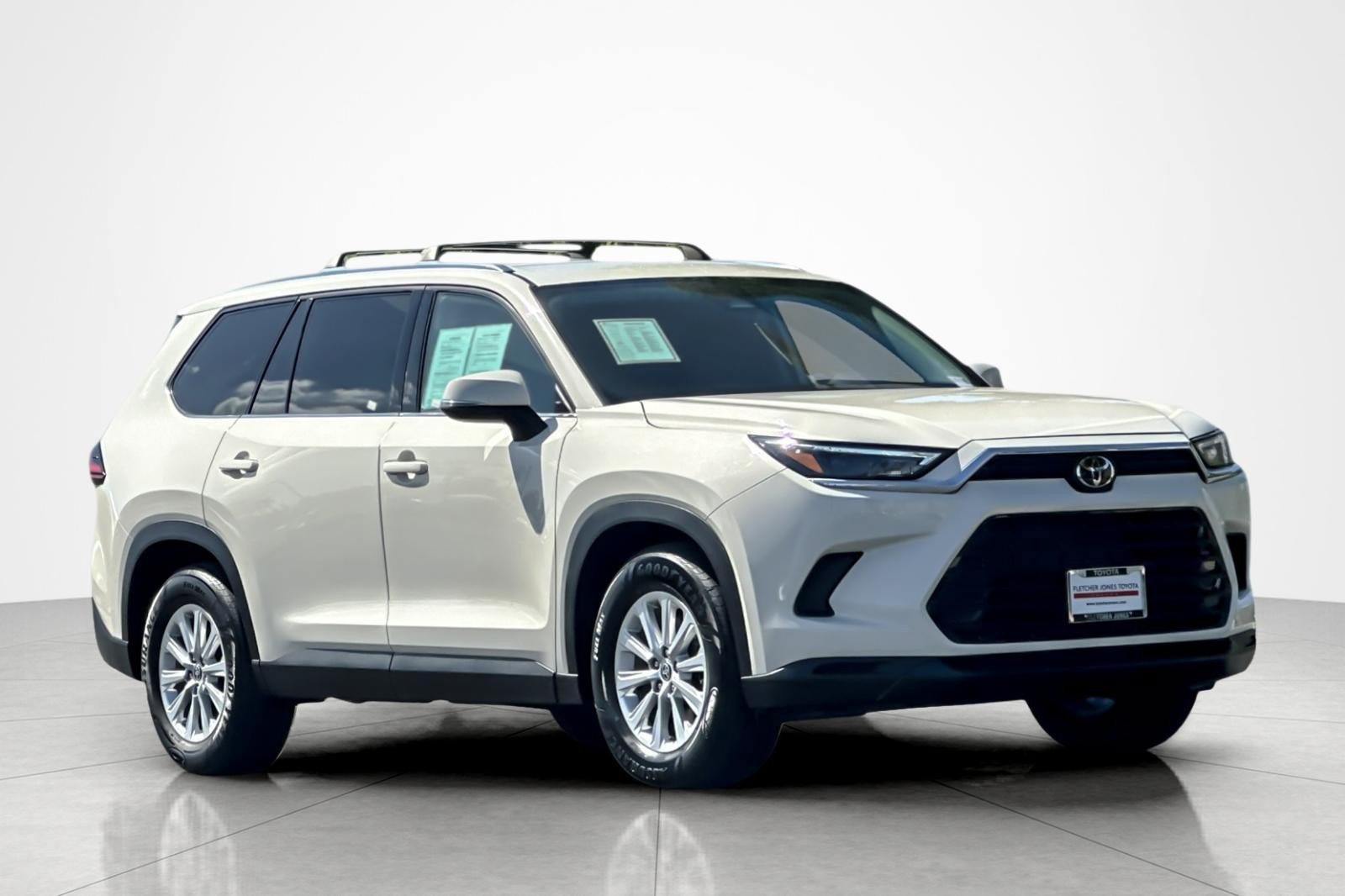 Certified 2024 Toyota Grand Highlander FWD image 7