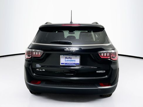 Used 2022 Jeep Compass Latitude AWD/4WD image 6