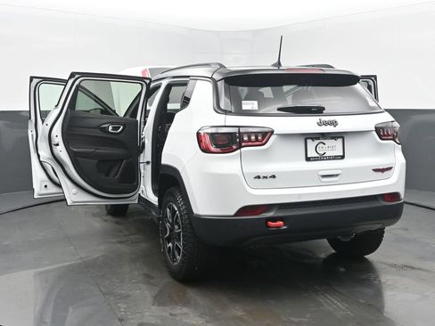 New 2026 Jeep Compass Trailhawk image 56