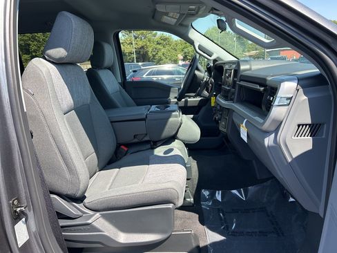 New 2026 Ford F250 XLT image 17