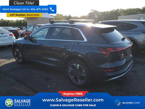 Used 2021 Audi e-tron Premium w/ Towing Package image 3