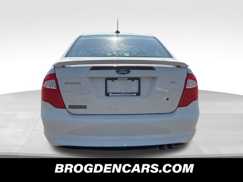Used 2011 Ford Fusion SE FWD image 5