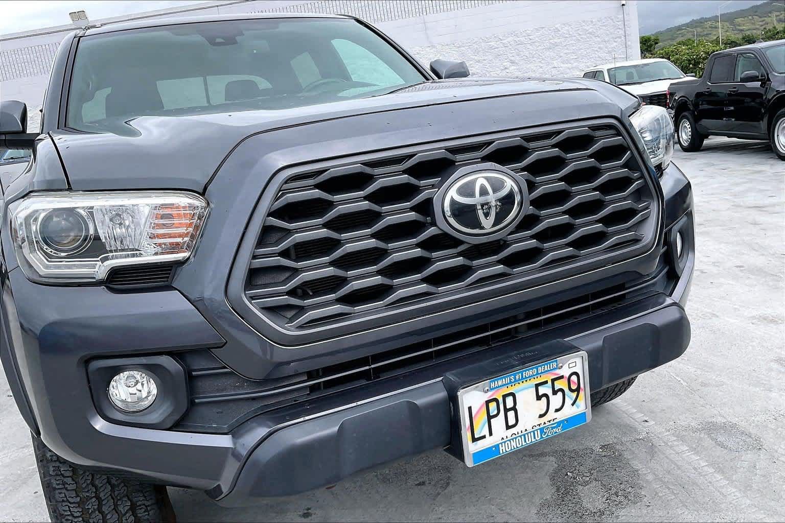 Used 2020 Toyota Tacoma TRD Off-Road w/ Technology Package RWD image 33