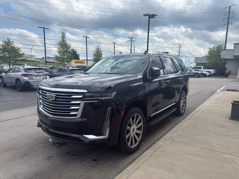 Used 2021 Cadillac Escalade Premium Luxury Platinum AWD/4WD image 4