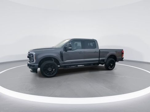 Used 2025 Ford F350 Lariat w/ Lariat Ultimate Package image 4