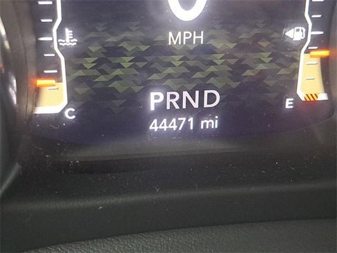 Used 2023 Jeep Gladiator Overland image 17