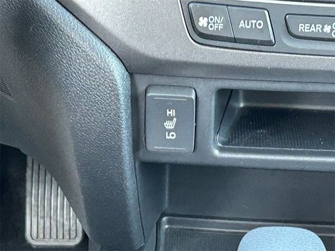 Used 2017 Honda Ridgeline RTL image 16