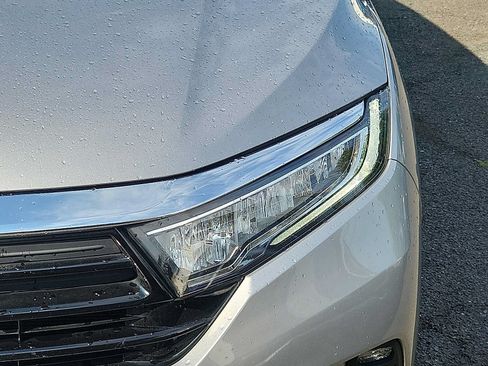 Used 2023 Honda Odyssey EX-L image 9