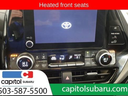 Used 2023 Toyota Highlander XLE image 22